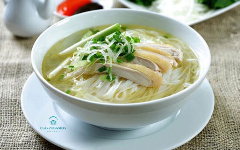 List of 12 old and delicious Nha Trang noodle soup restaurants