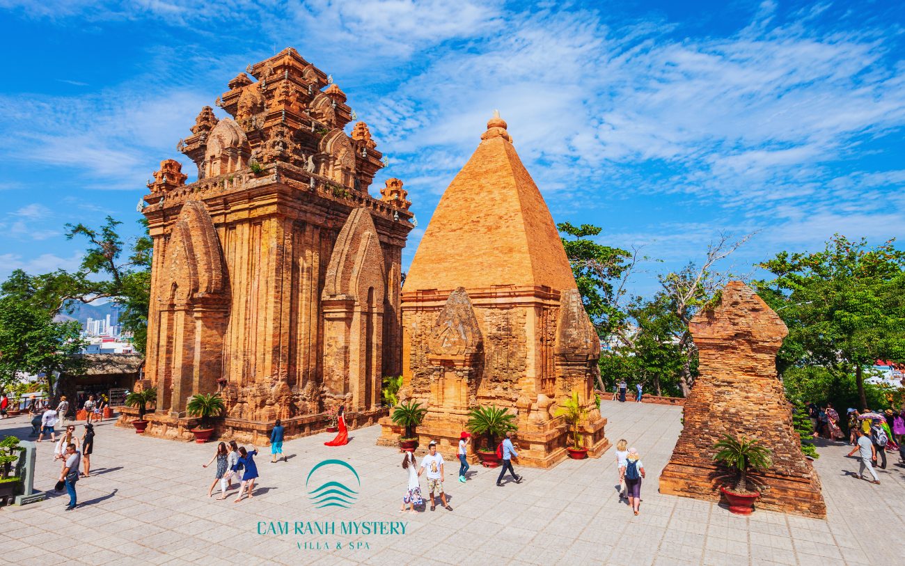 Ponagar Tower Nha Trang – the view of the tower temple